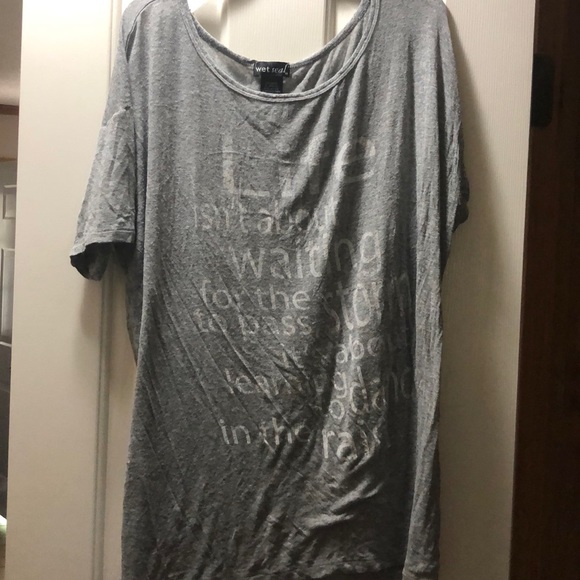 Grey Wet Seal Shirt with Quote - Picture 2 of 5